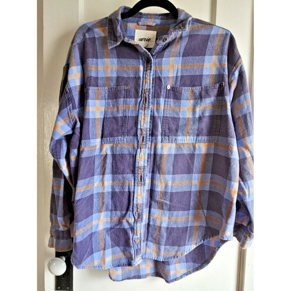 Aerie Navy blaid cozy oversized button up shirt woman Sz XS